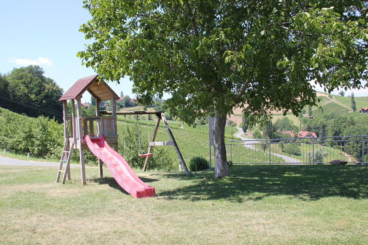 Zweytick Gaestezimmer Weingut Ratsch an der Weinstraße Dış mekan fotoğraf